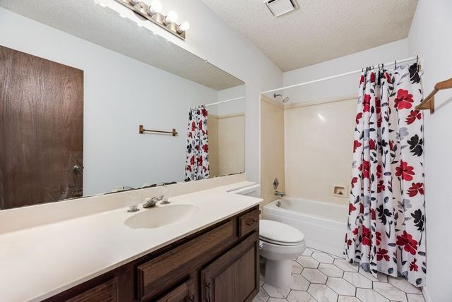 4012 Shackelford Drive, Mesquite, TX 75150