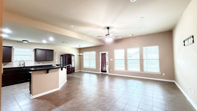 264 Millstone Dr, Thibodaux, LA 70301