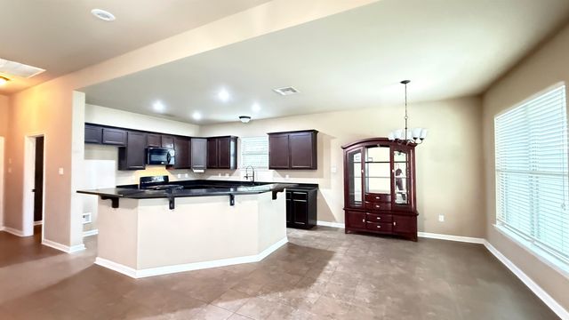 264 Millstone Dr, Thibodaux, LA 70301