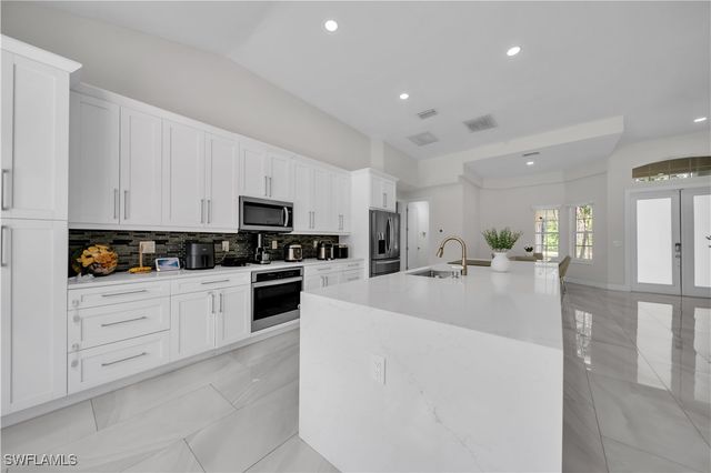 860 Desoto BLVD N, Naples, FL 34120