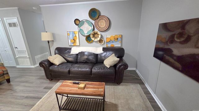 909 Shall Court, Jacksonville, AR 72076