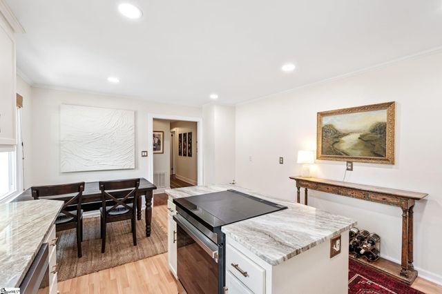 28 Blackburn Street, Greenville, SC 29607