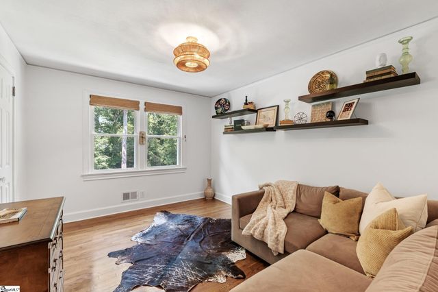 28 Blackburn Street, Greenville, SC 29607