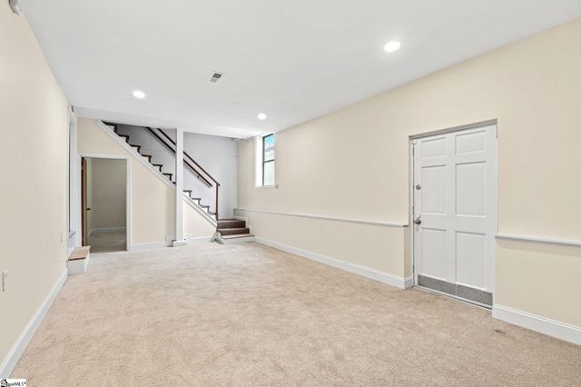 28 Blackburn Street, Greenville, SC 29607