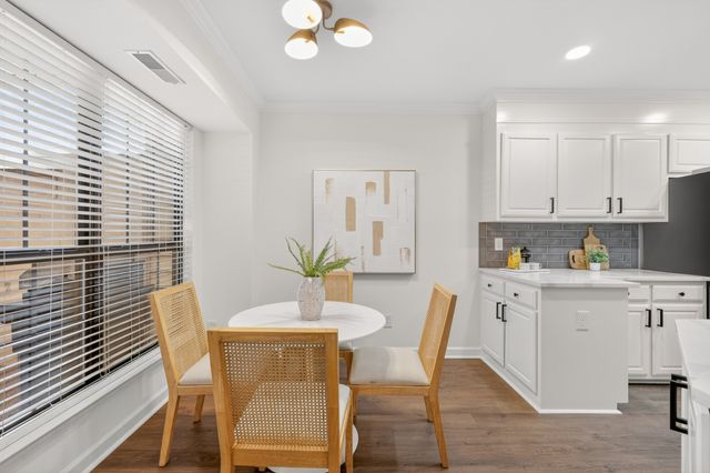 8048 Sunrise Cir, Franklin, TN 37067