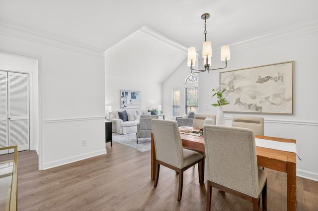 8048 Sunrise Cir, Franklin, TN 37067