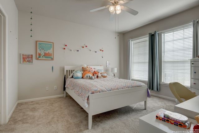 607 WILDGROVE LN, San Antonio, TX 78258