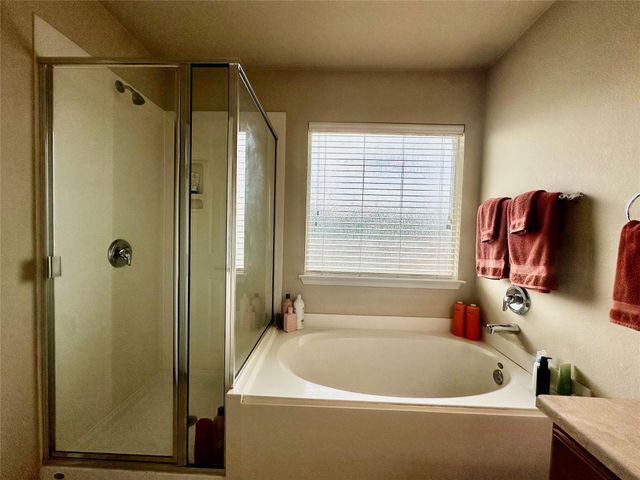 7521 Cedar Edge DR, Austin, TX 78744