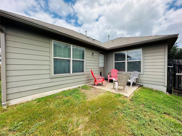 7521 Cedar Edge DR, Austin, TX 78744