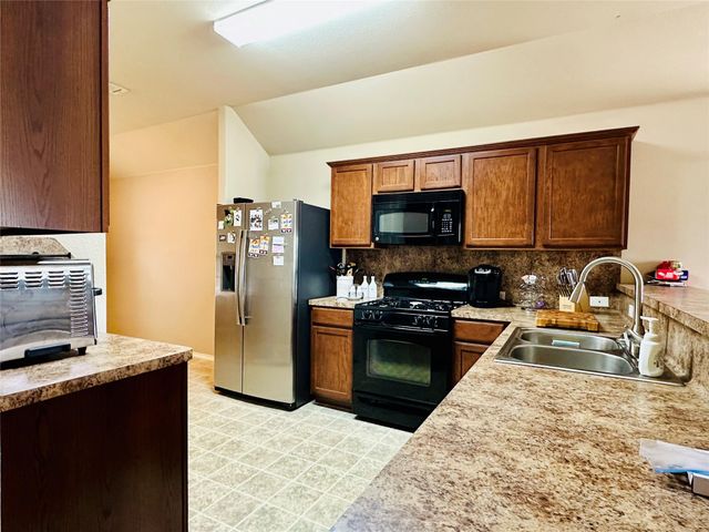 7521 Cedar Edge DR, Austin, TX 78744