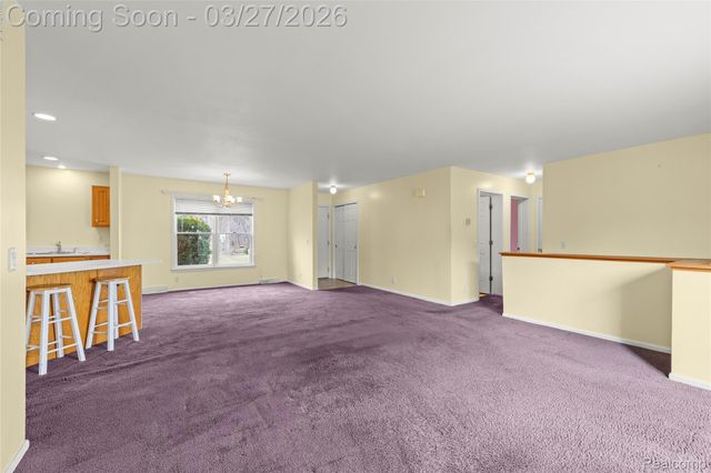 8118 Emerald Lane W, Westland, MI 48185