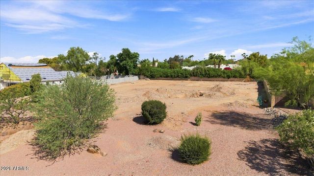10510 E WETHERSFIELD Road 13, Scottsdale, AZ 85259