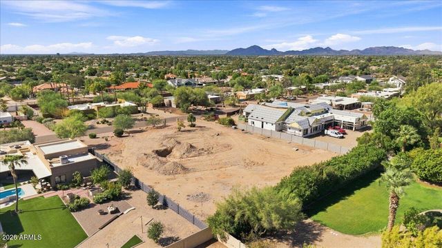 10510 E WETHERSFIELD Road 13, Scottsdale, AZ 85259