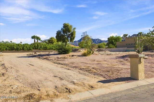 10510 E WETHERSFIELD Road 13, Scottsdale, AZ 85259