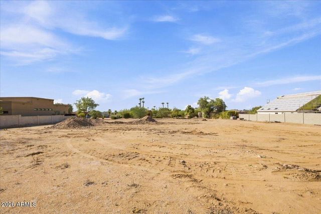 10510 E WETHERSFIELD Road 13, Scottsdale, AZ 85259