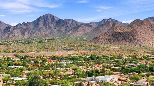 10510 E WETHERSFIELD Road 13, Scottsdale, AZ 85259