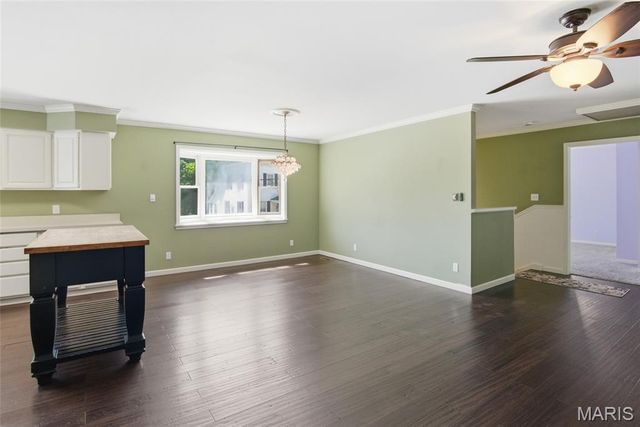 208 N Library Street, Waterloo, IL 62298