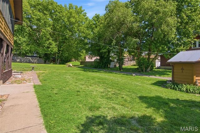 208 N Library Street, Waterloo, IL 62298