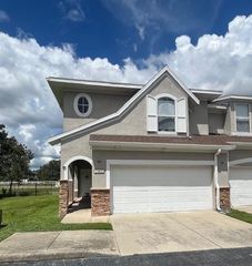 10802 CELTIC WOODS AVENUE, Tampa, FL 33647