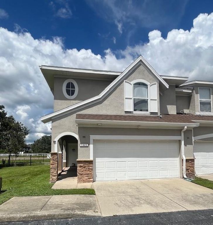 10802 CELTIC WOODS AVENUE, Tampa, FL 33647