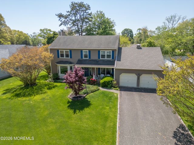 935 Somerset Drive, Toms River, NJ 08753