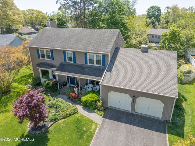 935 Somerset Drive, Toms River, NJ 08753