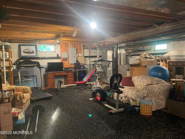 935 Somerset Drive, Toms River, NJ 08753