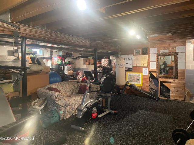 935 Somerset Drive, Toms River, NJ 08753