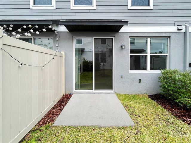 2764 EMORY SOUND PLACE, Brandon, FL 33510