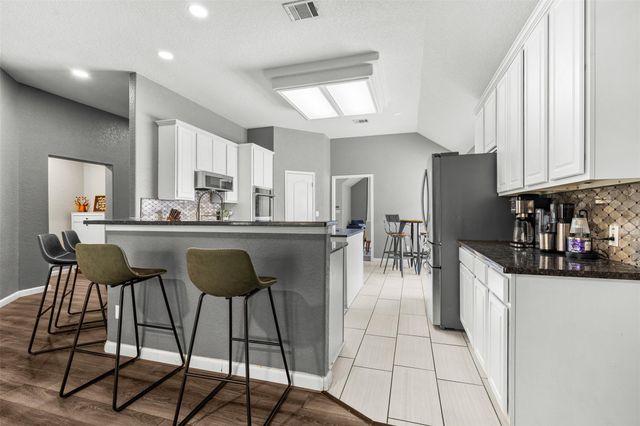 5822 Cedar PATH, San Antonio, TX 78249