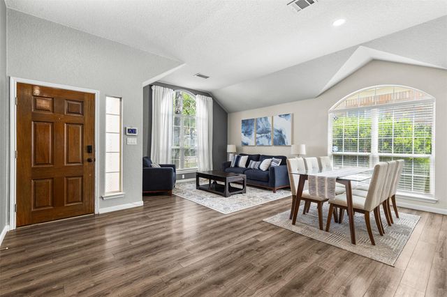 5822 Cedar PATH, San Antonio, TX 78249