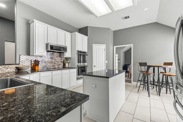 5822 Cedar PATH, San Antonio, TX 78249