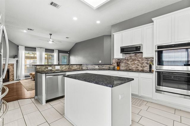 5822 Cedar PATH, San Antonio, TX 78249