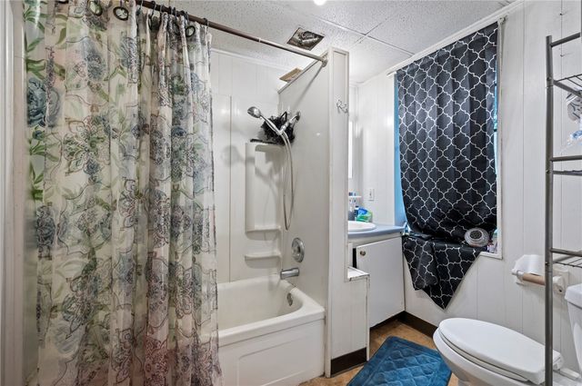 416 & 418 Hallett Pl, Bellevue, PA 15202