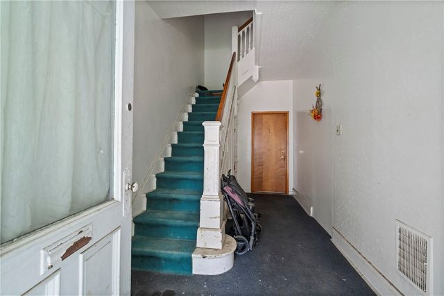 416 & 418 Hallett Pl, Bellevue, PA 15202