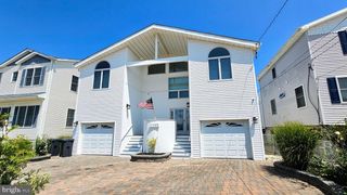 1386 PAUL BLVD, Manahawkin, NJ 08050