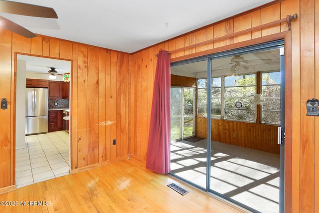 535 Holmes Avenue N, Forked River, NJ 08731