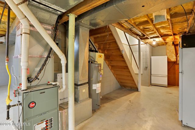 535 Holmes Avenue N, Forked River, NJ 08731