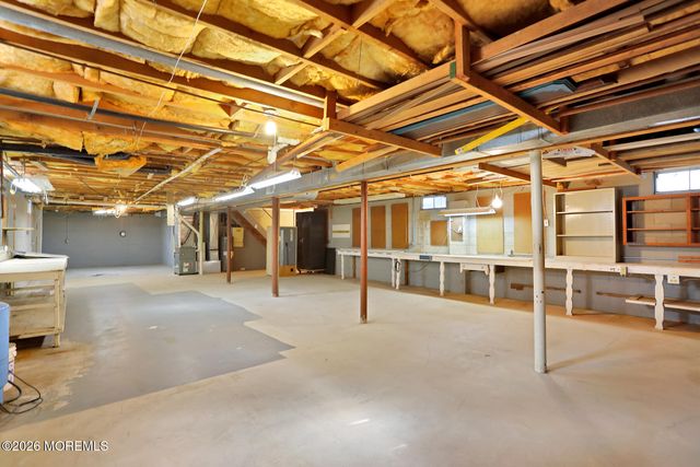 535 Holmes Avenue N, Forked River, NJ 08731