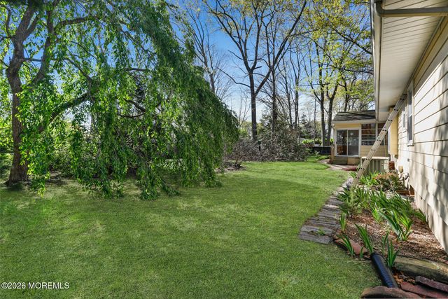 535 Holmes Avenue N, Forked River, NJ 08731
