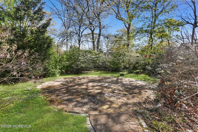 535 Holmes Avenue N, Forked River, NJ 08731
