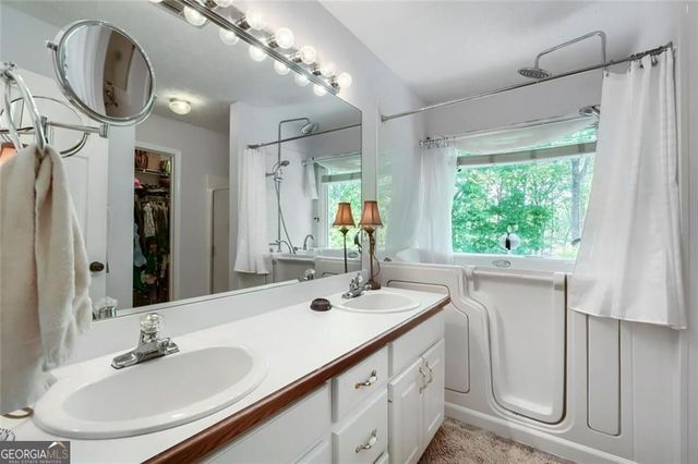 2128 Cluster Lane, Grayson, GA 30017