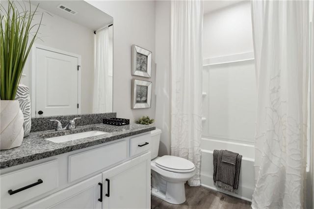 213 Fox Creek Drive, Braselton, GA 30517