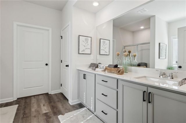 213 Fox Creek Drive, Braselton, GA 30517
