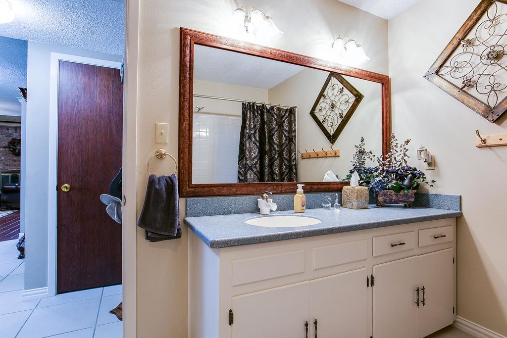 Image 49 of property listing at 2374 Fishermans Road, San Angelo, TX 76904