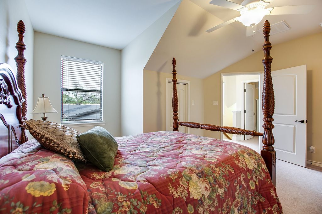 Image 70 of property listing at 2374 Fishermans Road, San Angelo, TX 76904