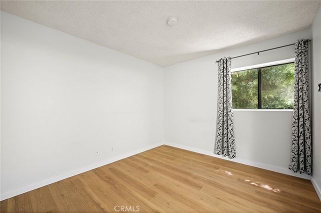 10149 Commerce Avenue 25, Tujunga, CA 91042