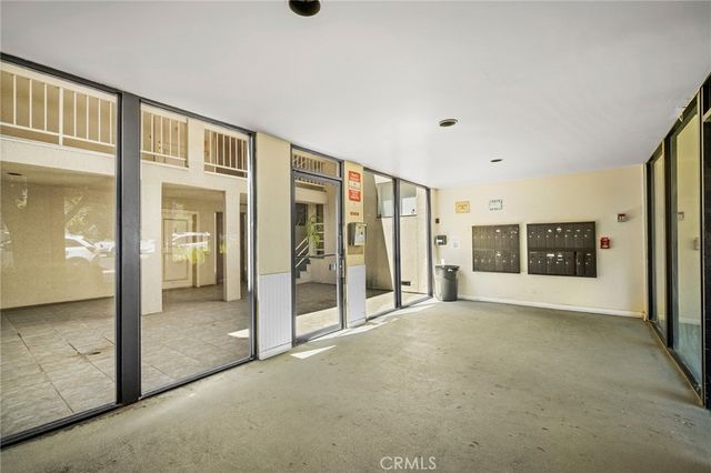 10149 Commerce Avenue 25, Tujunga, CA 91042