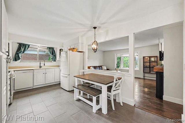 15010 Alma Drive, Sterling Heights, MI 48313