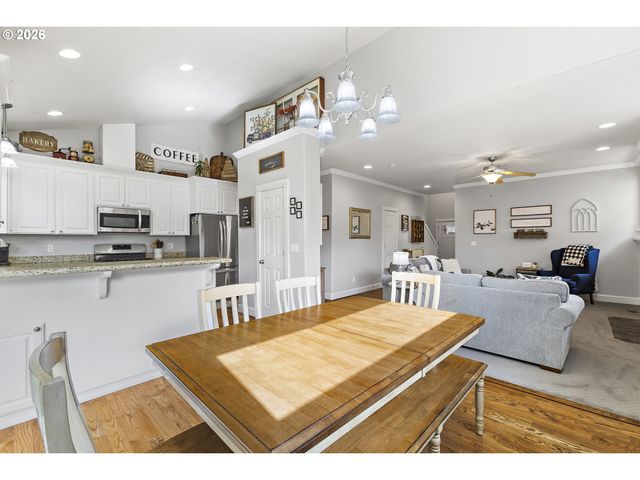 838 SUNRISE Dr, Stayton, OR 97383